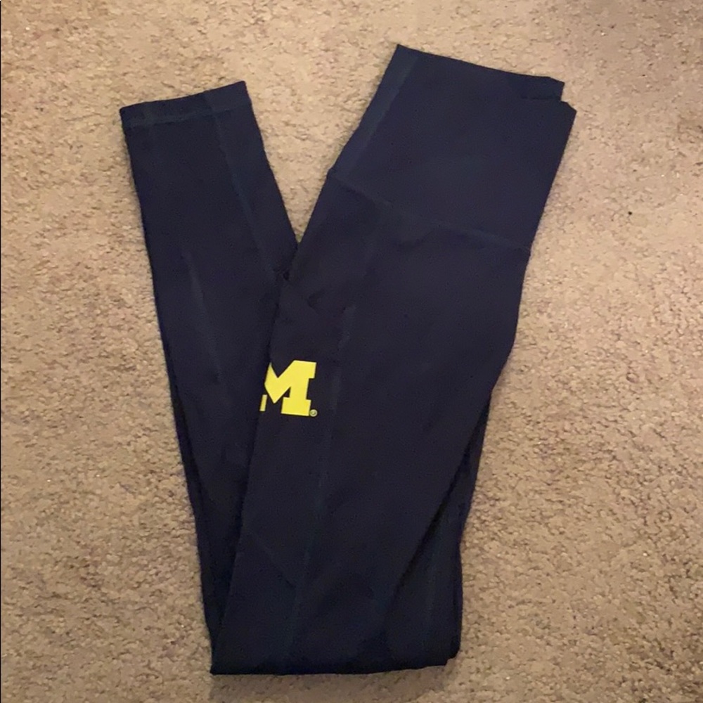 Kadyluxe Michigan iLegging